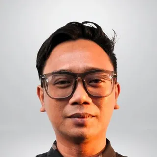 Emyl S., Hawkeye Security Solutions